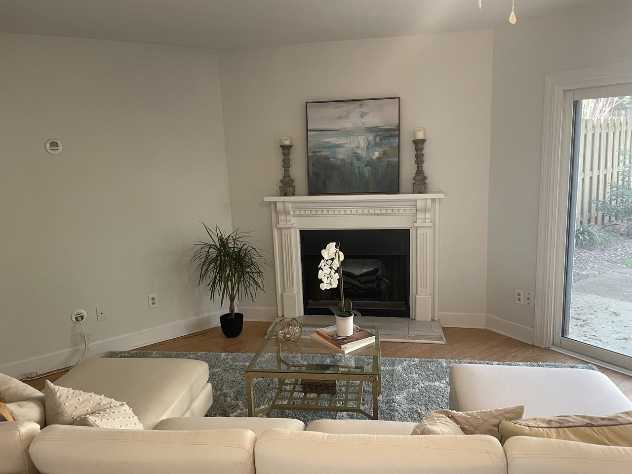 1142 Monaco Dr - Photo 2 of 13