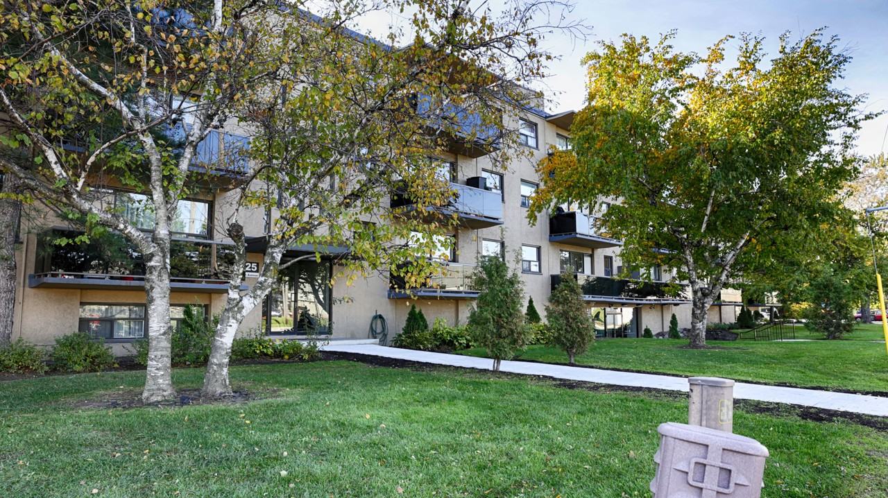 225 Wilson Ave - Photo 3 of 14