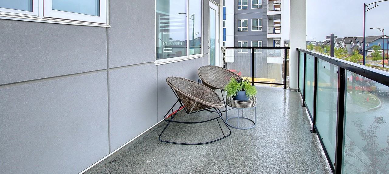 Slate Residences - Photo 7 of 8