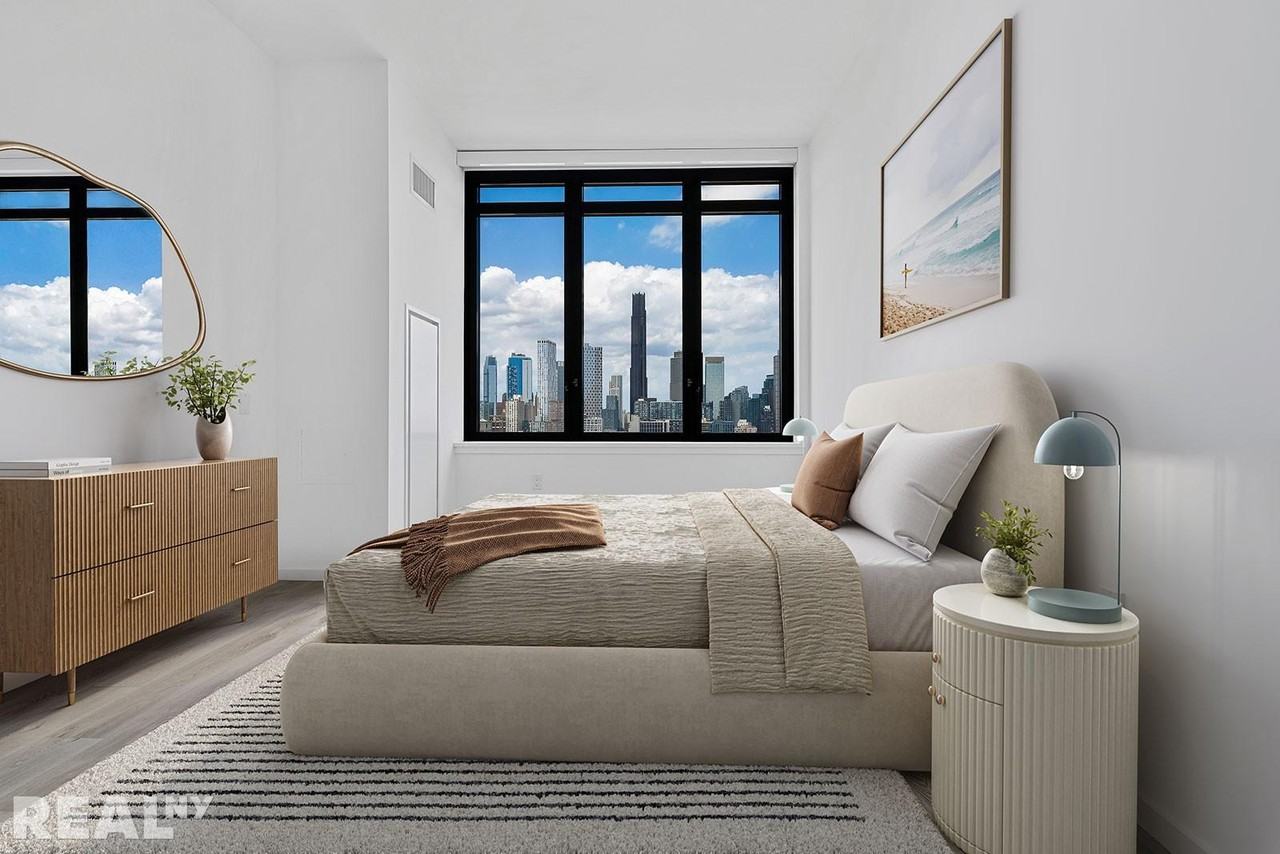 Degraw St #1402 - Photo 4 of 13