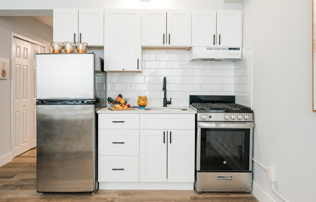 186 King - Photo 2 of 13