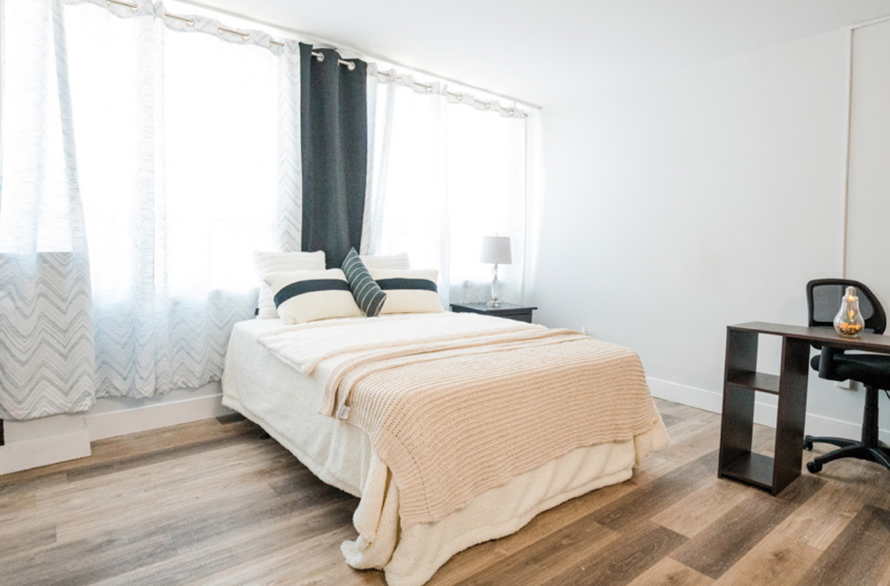 186 King - Photo 3 of 13