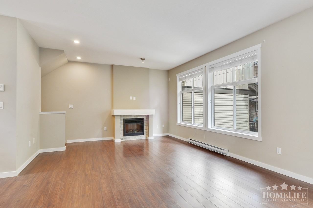 6123 138 St - Photo 2 of 29