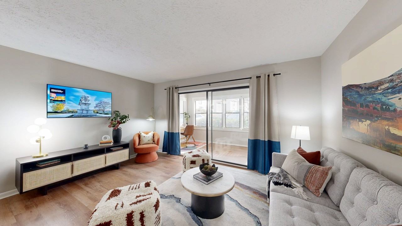 Rosemont at East Cobb Apartments - Photo 2 of 38