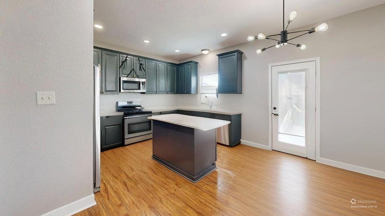 Comfortable Round Rock living with space, style, and everyday convenience - Photo 4 of 25