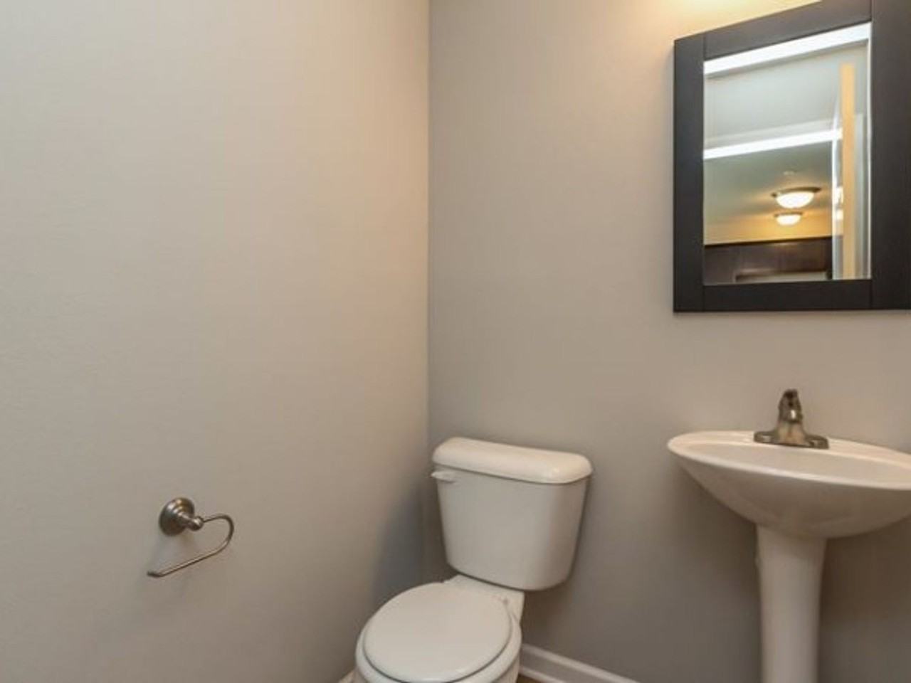 Village at Maple Bend Townhomes - Photo 4 of 39