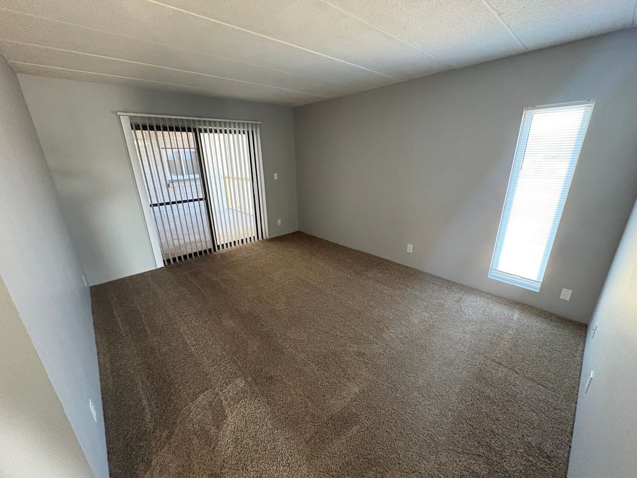 3300 Huntington - Photo 2 of 13