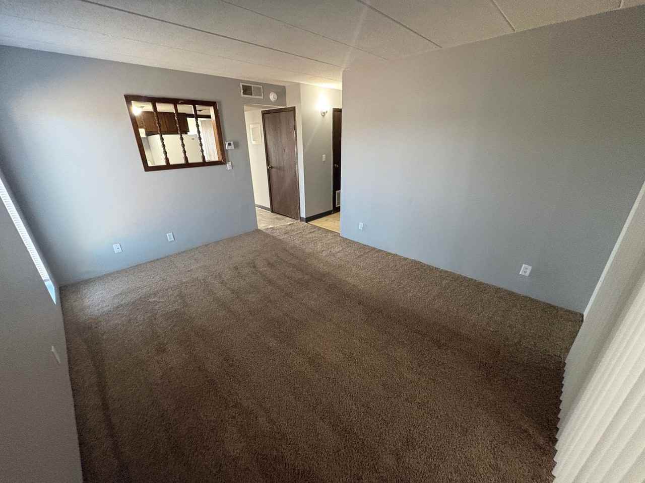 3300 Huntington - Photo 4 of 13