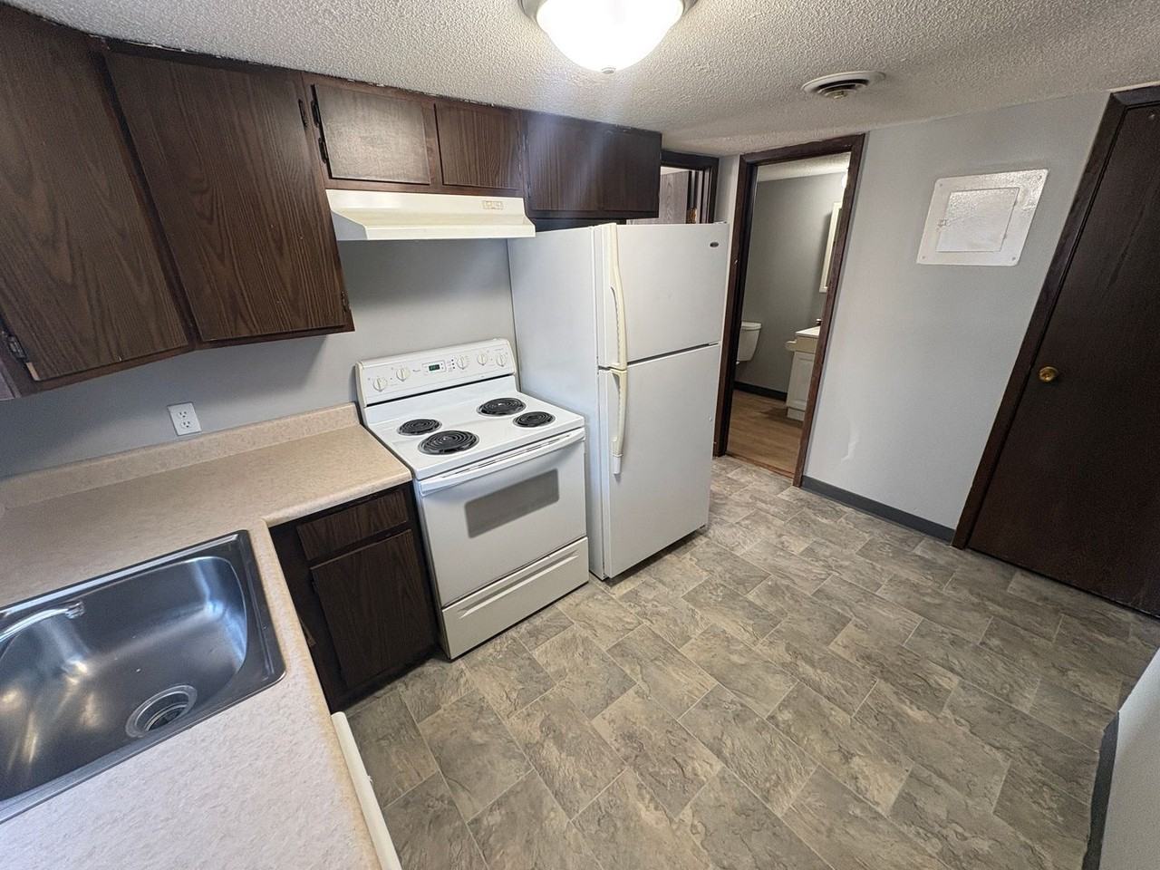 3300 Huntington - Photo 6 of 13