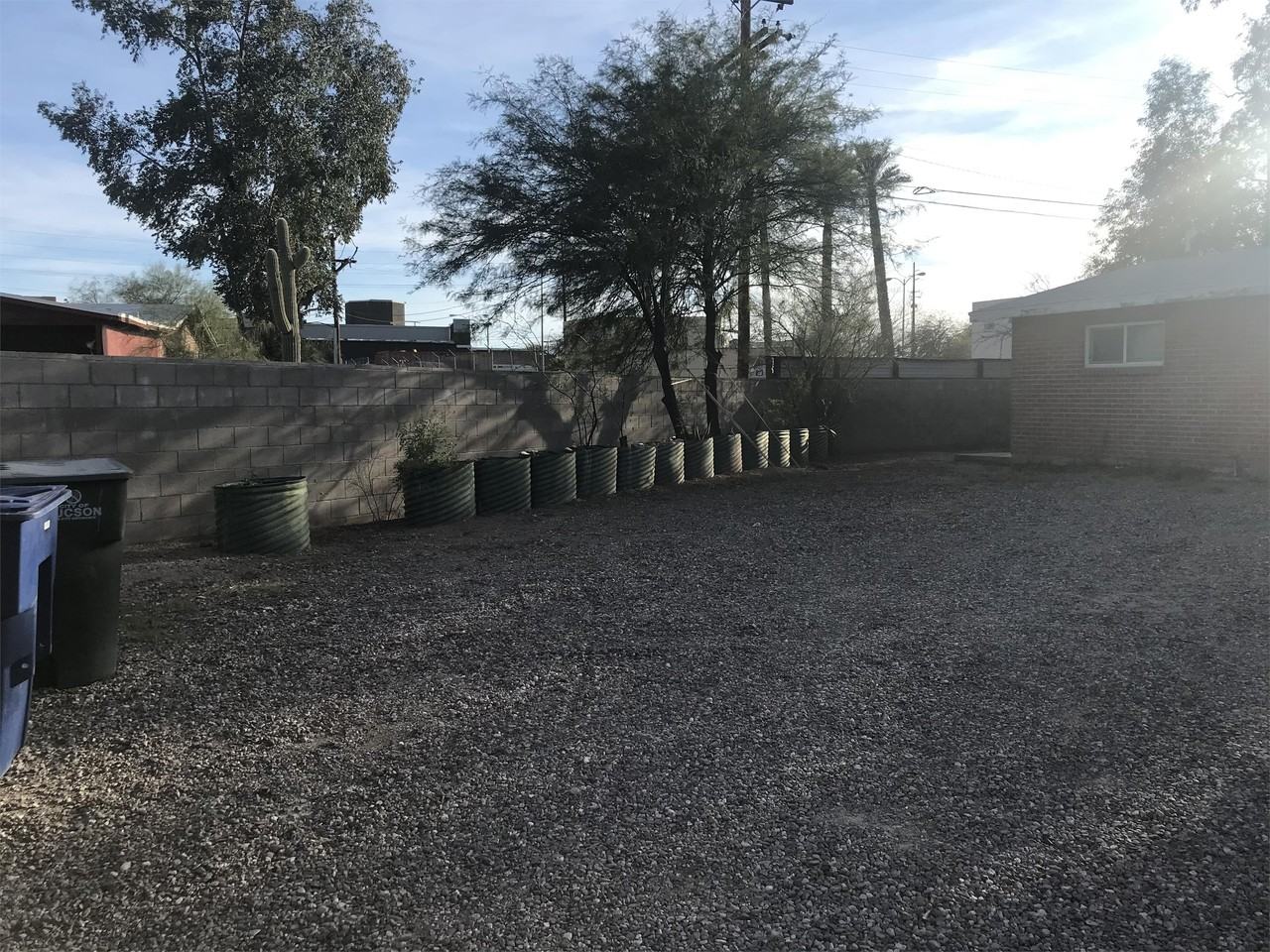 2503 N Euclid Ave #1 - Photo 2 of 22