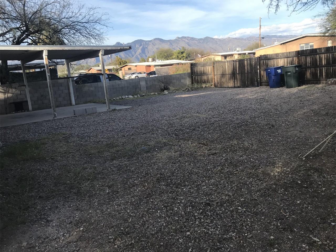 2503 N Euclid Ave #1 - Photo 3 of 22