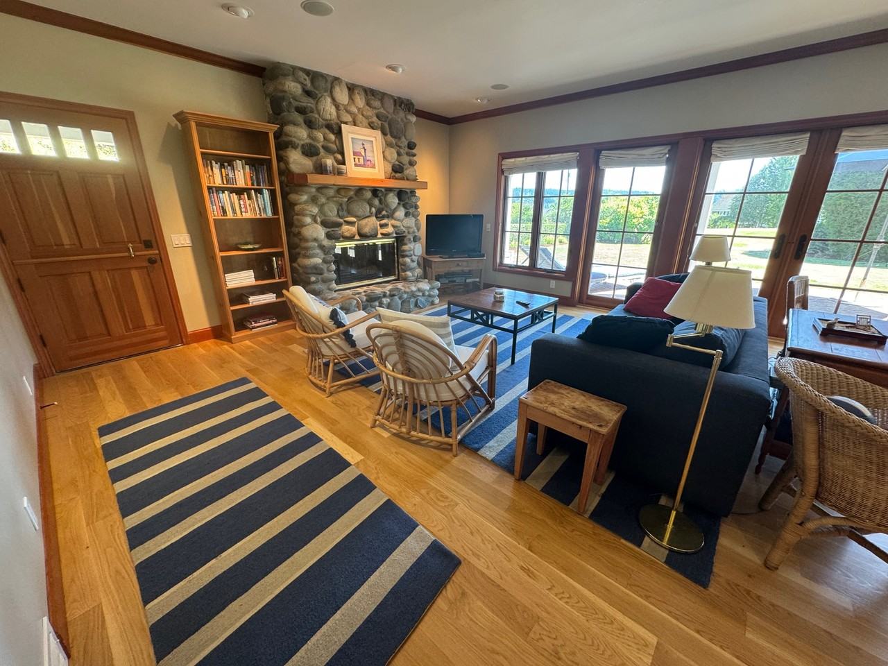 24029 99th Ave Sw #1 - Photo 5 of 50