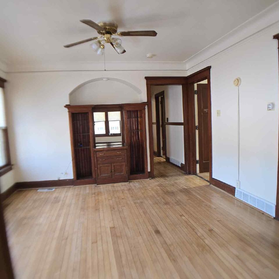 2500 S 7th St #1 - Photo 5 of 17