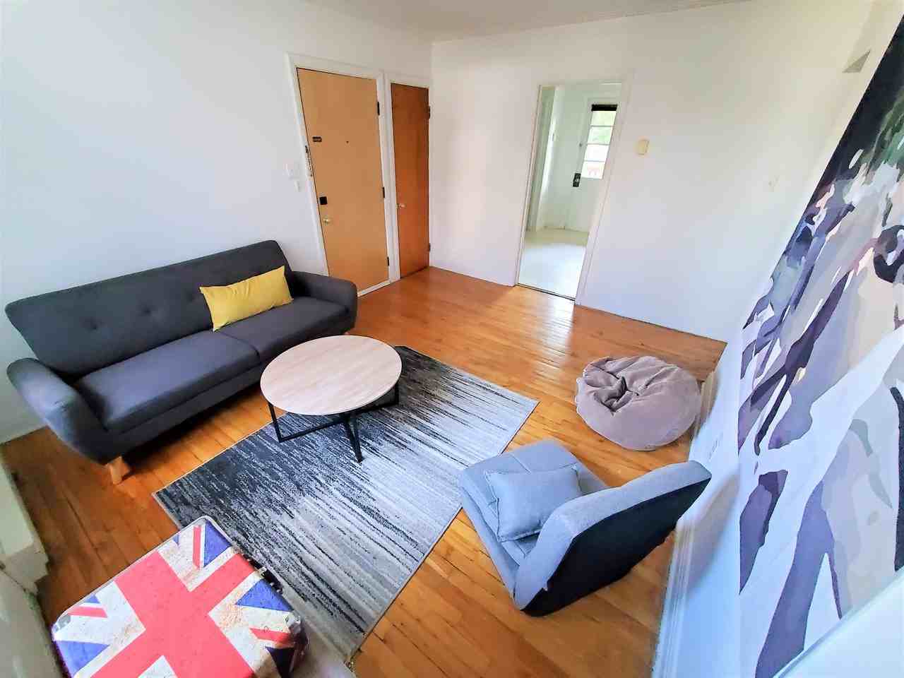 53 Rue Perrault - Photo 3 of 22