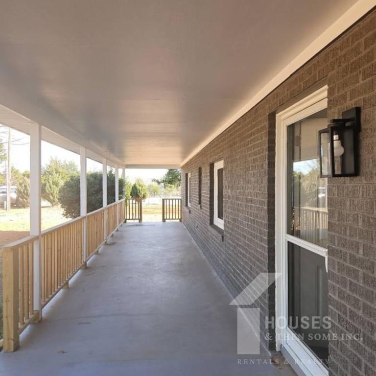 102 Pierce Cook Rd - Photo 2 of 24