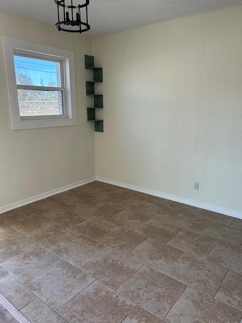 1307 W Palm Dr - Photo 6 of 17