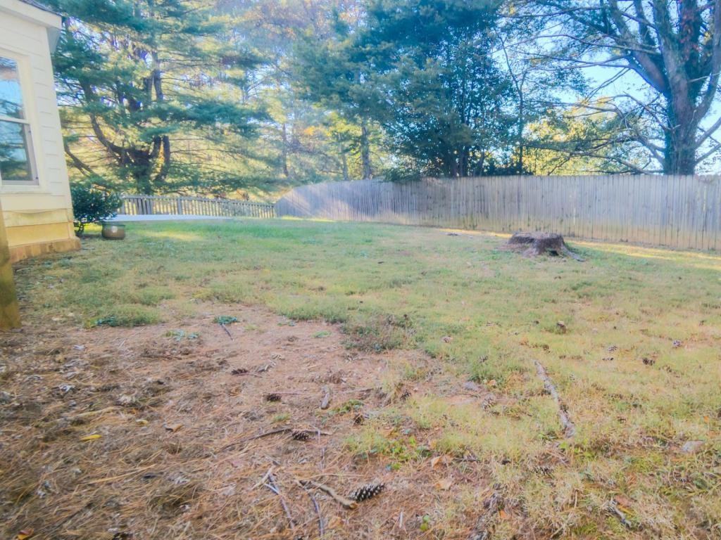 122 Maxwell Dr - Photo 7 of 41