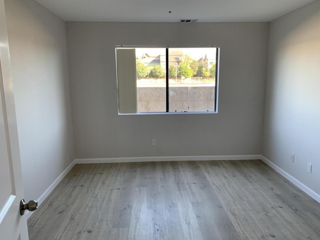 13942 Iowa St ##3 - Photo 2 of 8