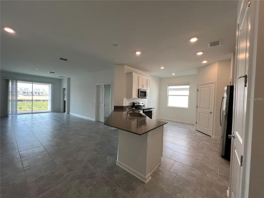 178 Aces High Ln ##A - Photo 3 of 3