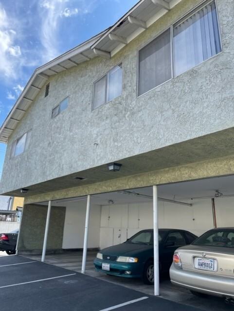 9452 Valley View St #D - Photo 7 of 15