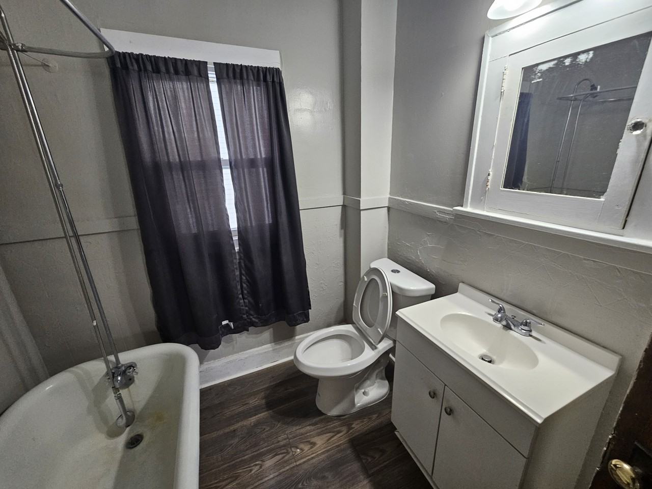 416 E 146th St - Photo 7 of 50