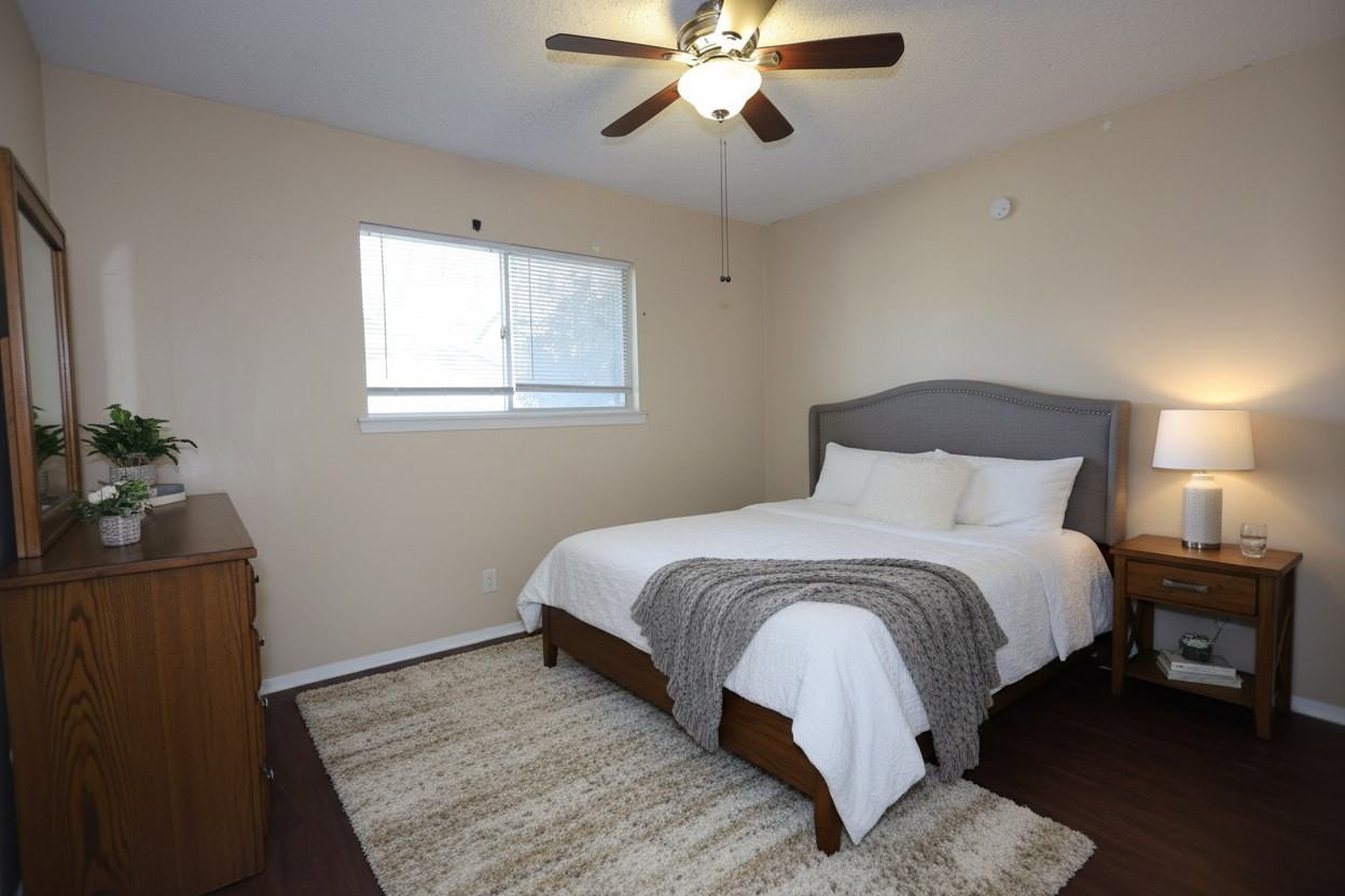 1243 N Lbj Dr #B - Photo 7 of 9