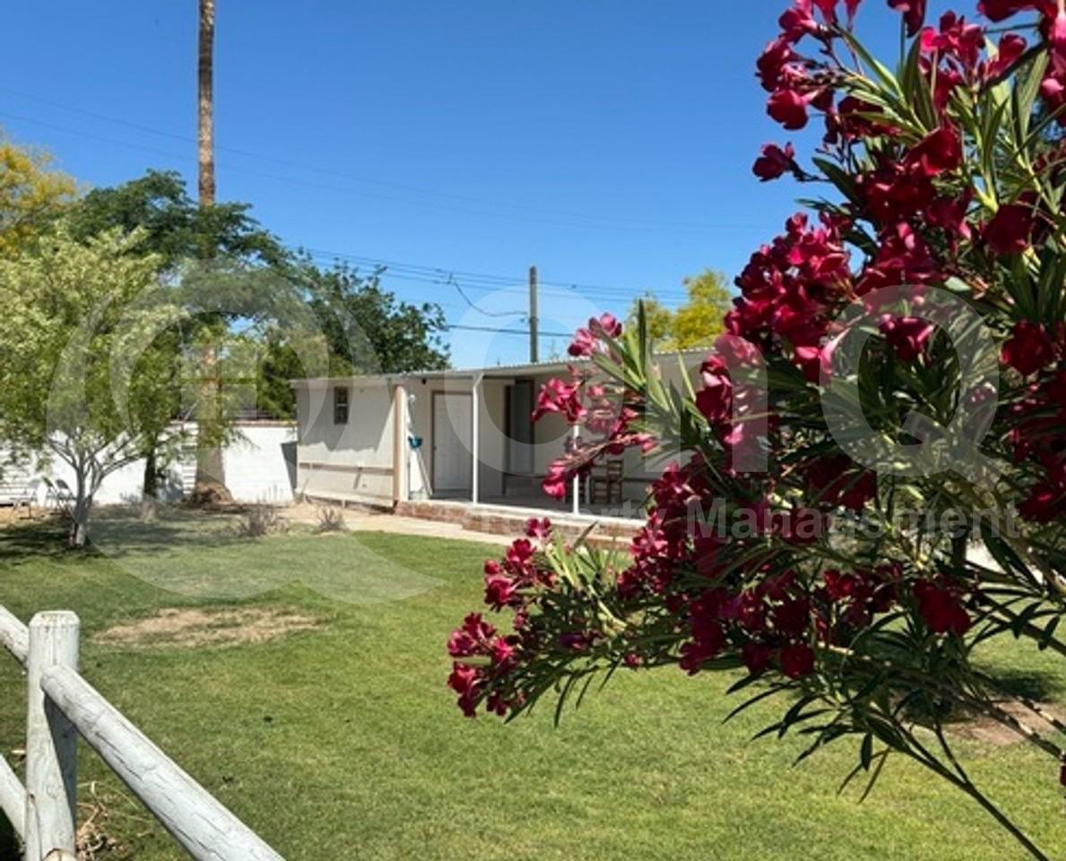 4725 N Camino Feliz - Photo 3 of 3