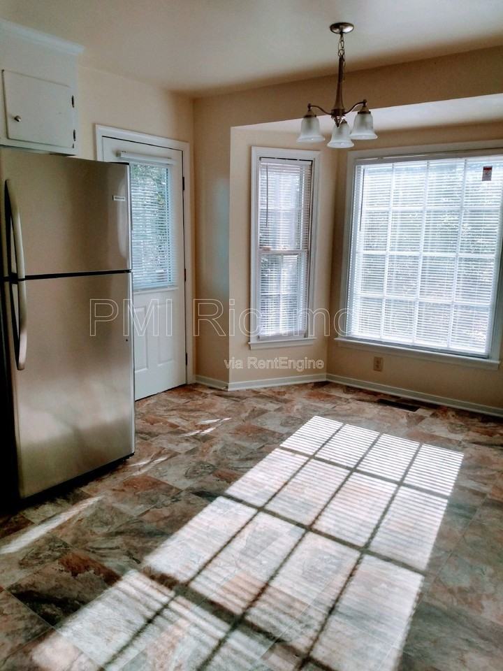 2107 S Twilight Ln - Photo 3 of 12