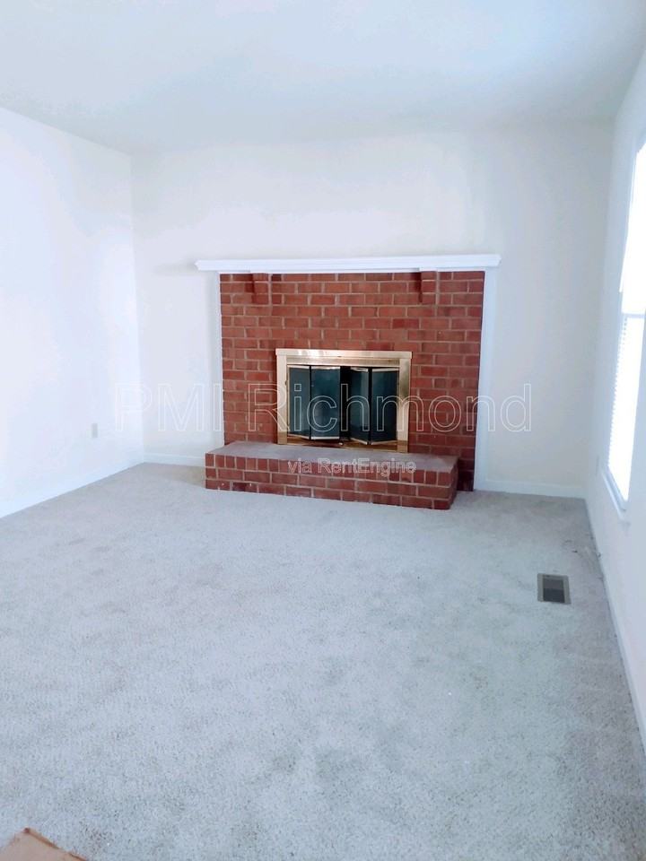 2107 S Twilight Ln - Photo 4 of 12