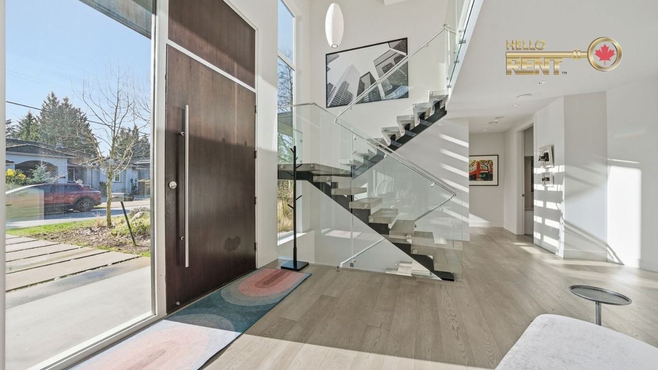 2710 Crescentview Drive - Photo 2 of 24