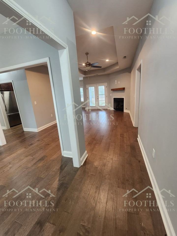 1413 Dunn Rd #A - Photo 5 of 28