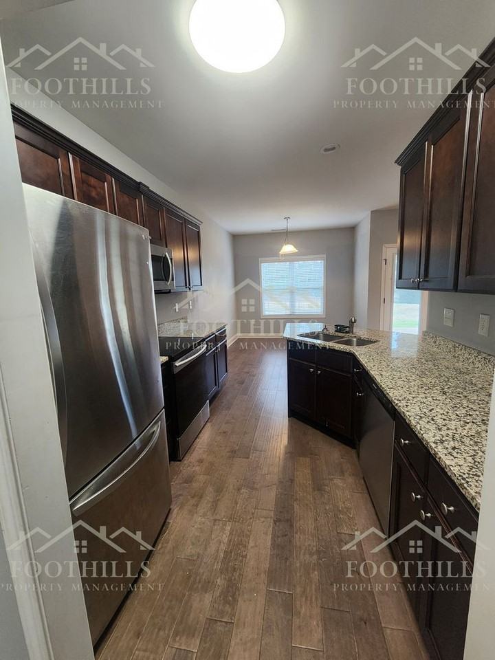 1413 Dunn Rd #A - Photo 7 of 28