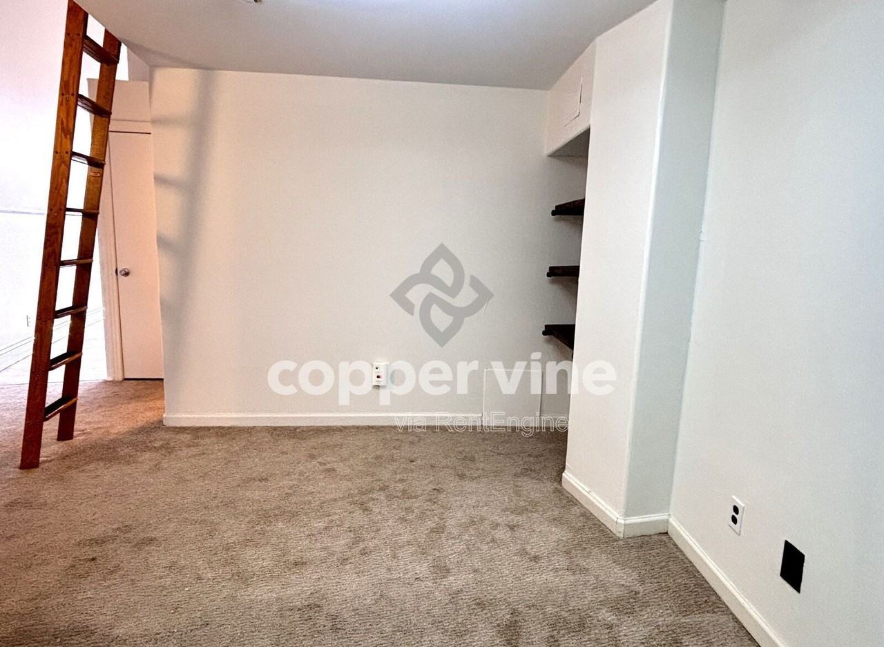 1617 California St #3B - Photo 6 of 16