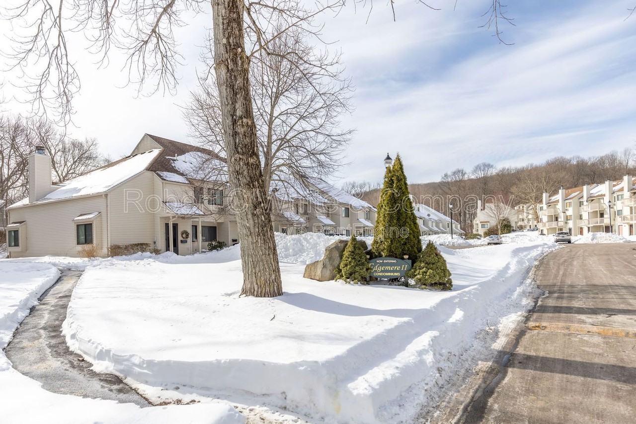 85 N Main St #115 - Photo 3 of 18