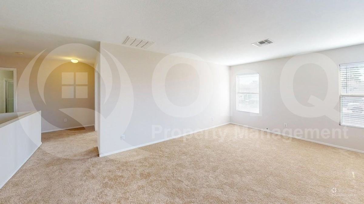 1869 W Bothell Way - Photo 6 of 25