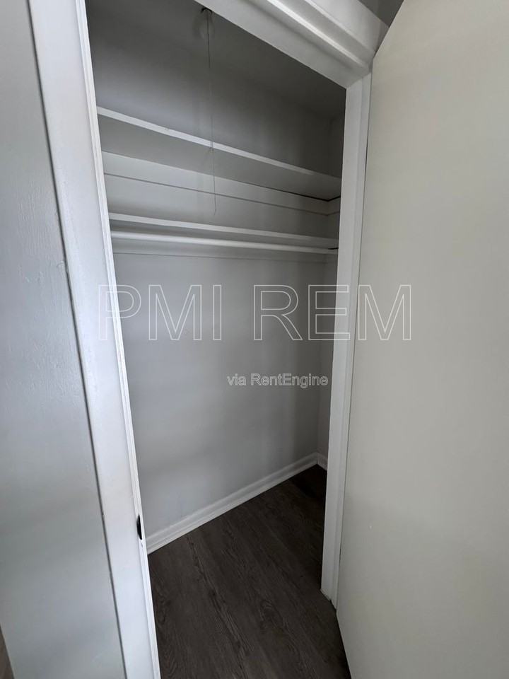 128 S Miller Rd #A - Photo 5 of 12