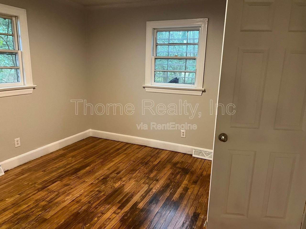 1328 S Franklin St - Photo 7 of 8