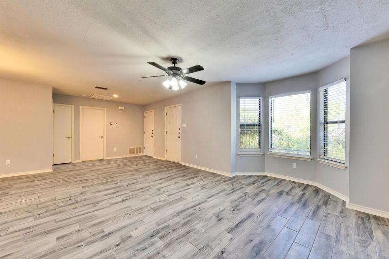 1207 Gingerlily Cv - Photo 3 of 50