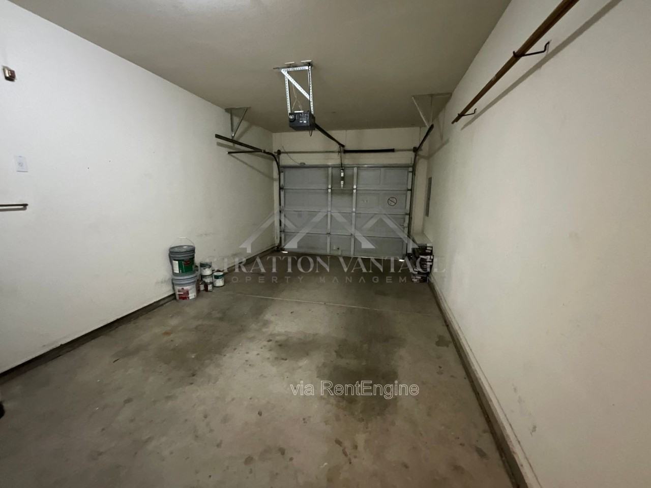 1445 E Broadway Rd #220 - Photo 4 of 40