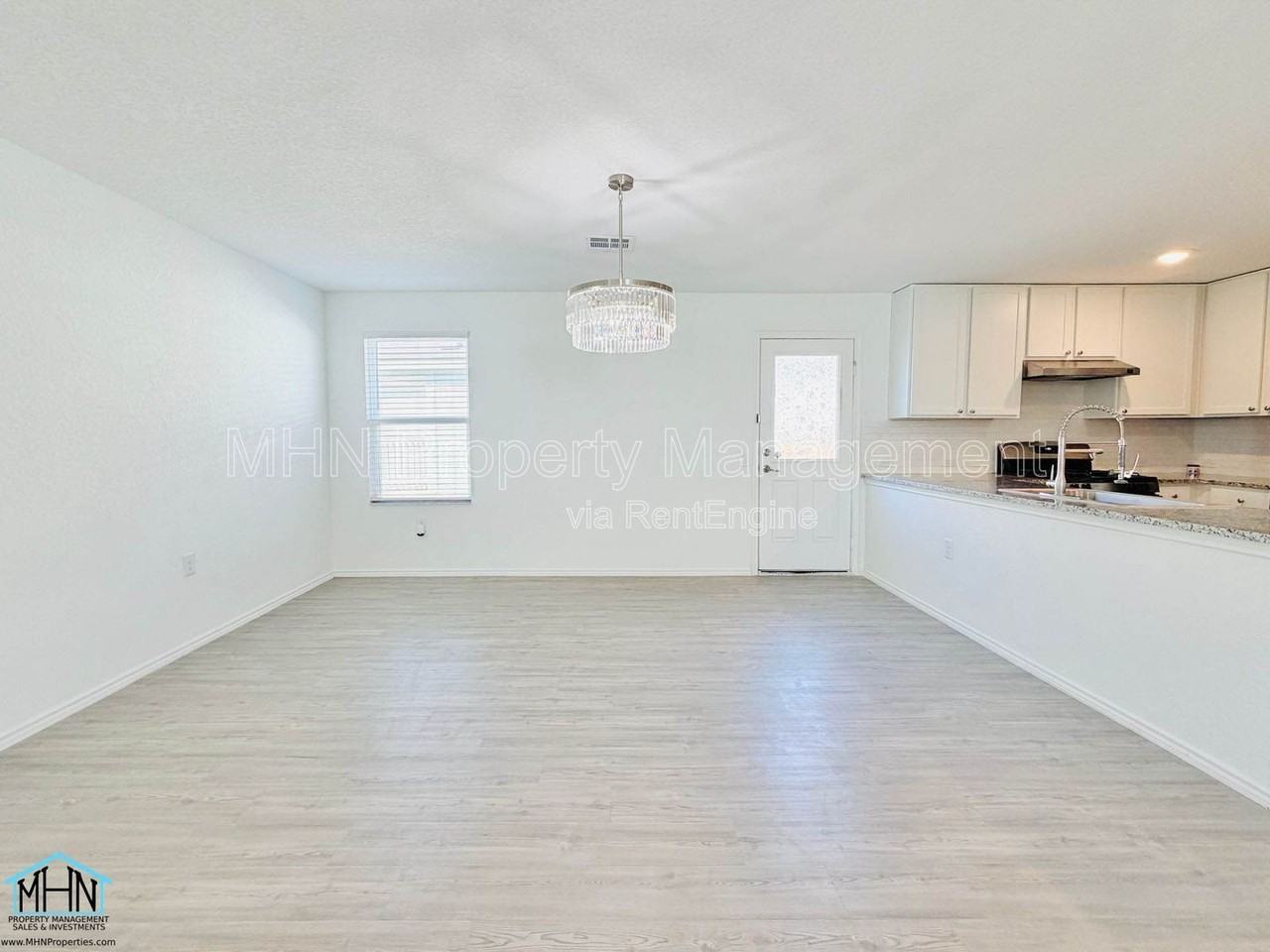 10154 Asta Trl - Photo 4 of 21