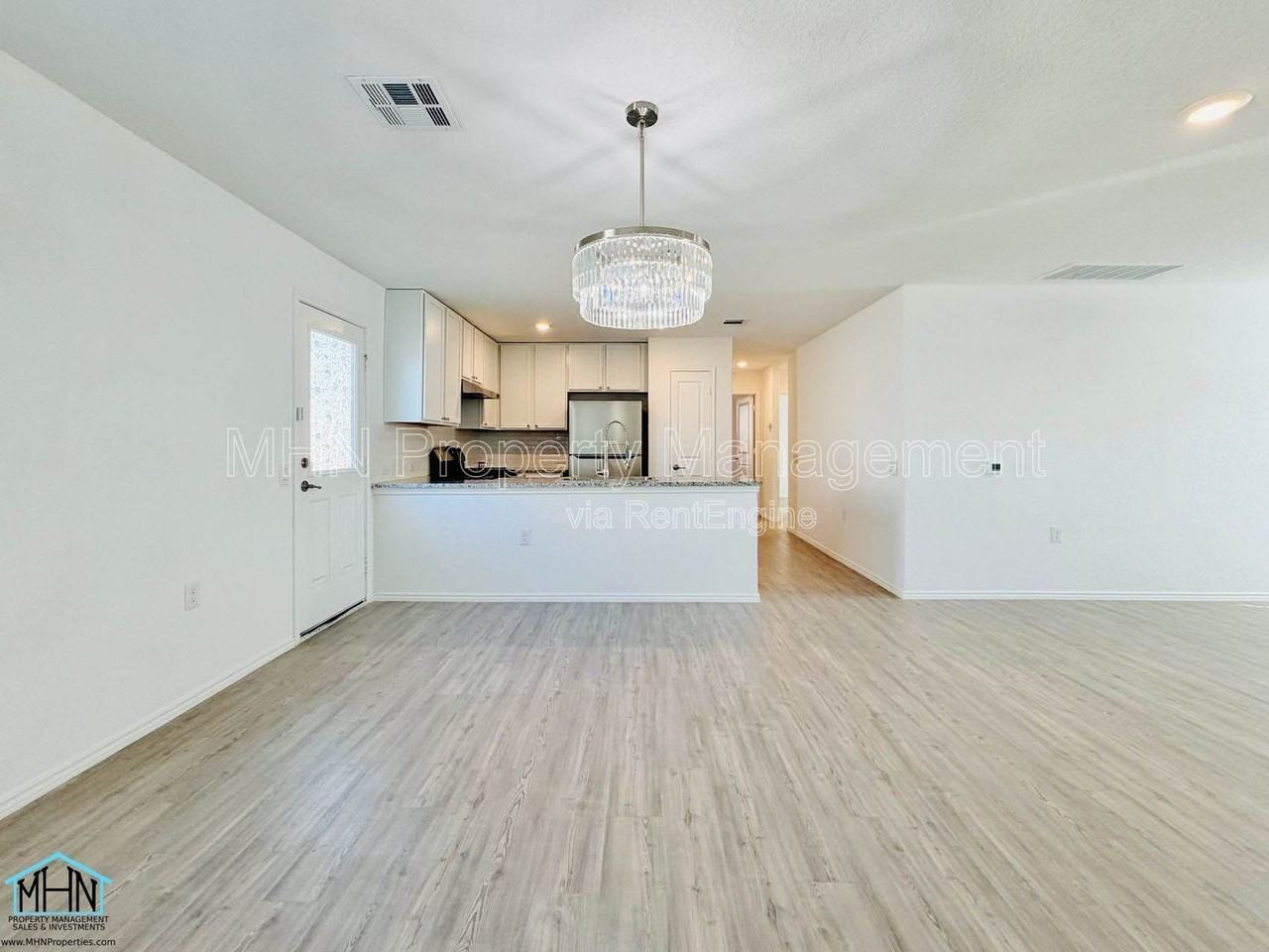 10154 Asta Trl - Photo 5 of 21