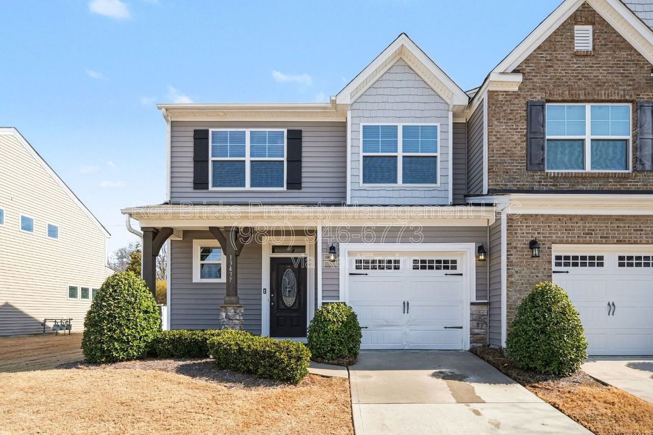 13437 Savannah Point Dr - Photo 2 of 34