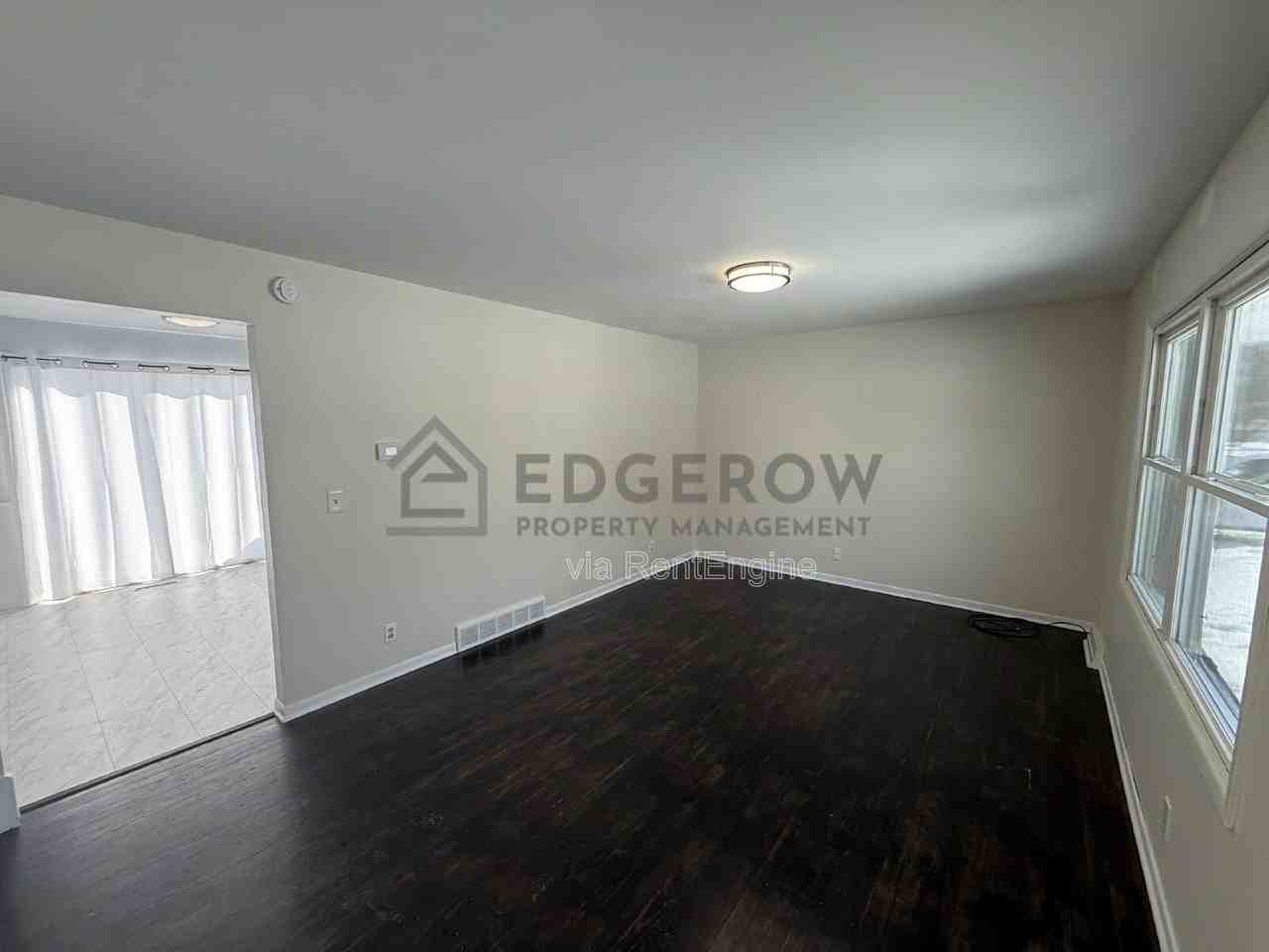 2714 Colton Ave Se - Photo 2 of 19