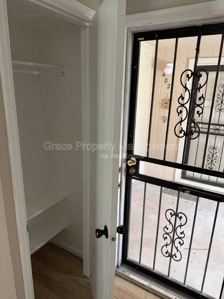 5443 W 76th Ave #401 - Photo 4 of 32