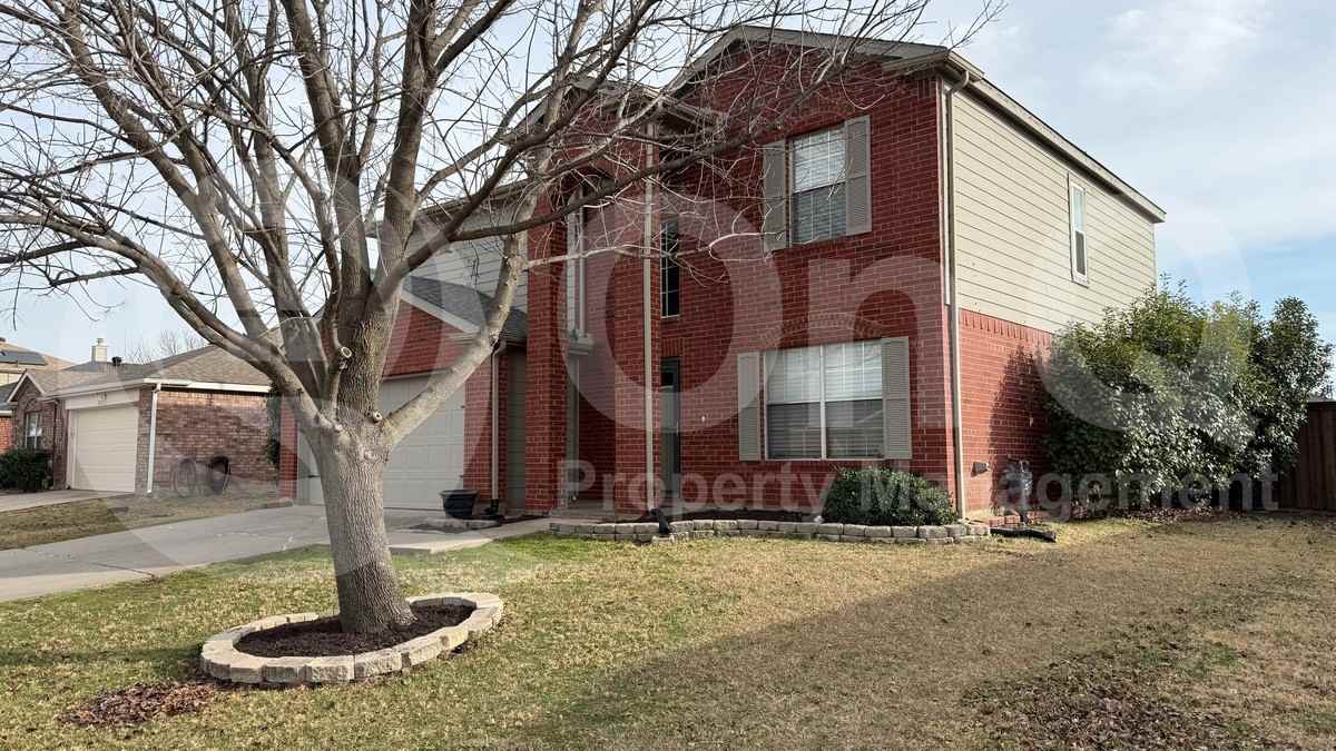 2432 Tisbury Way - Photo 3 of 21