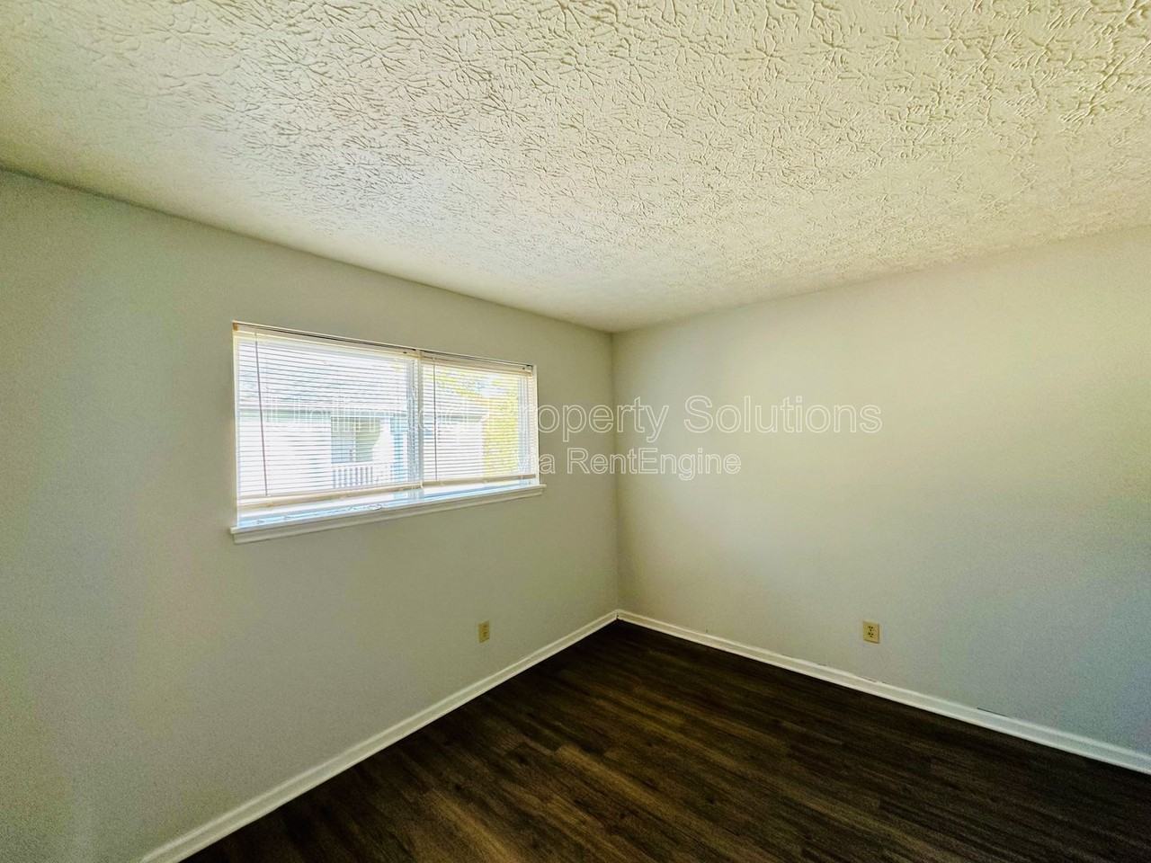 203 Sunn Aire Ct #C - Photo 6 of 15