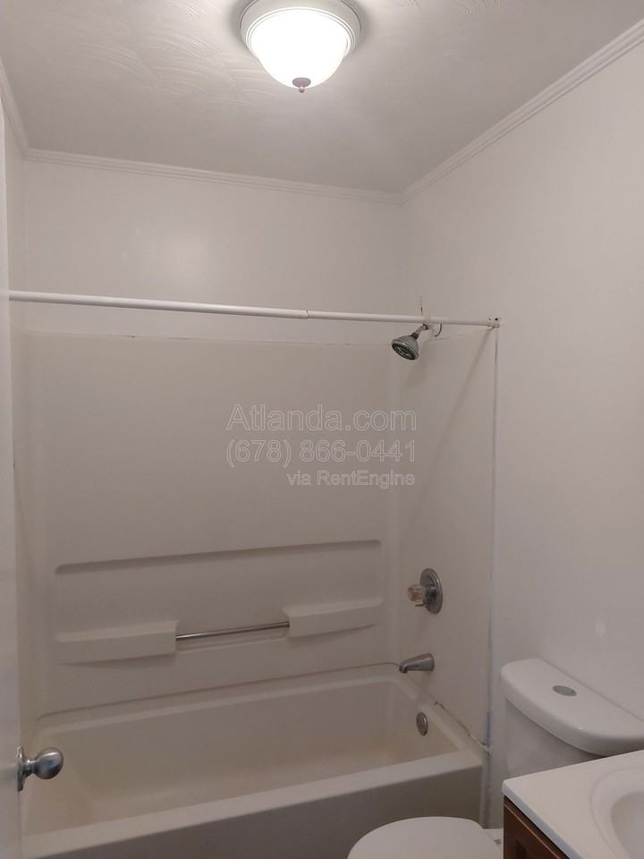 4201 Chamblee Tucker Rd - Photo 6 of 14