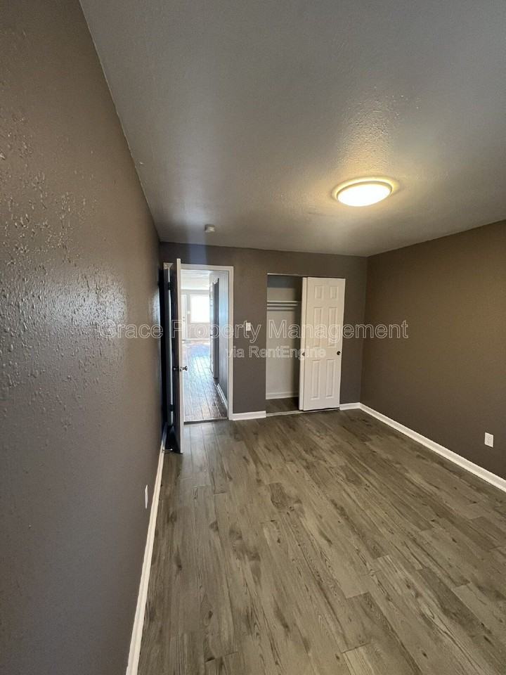 13669 E Nevada Ave - Photo 5 of 17