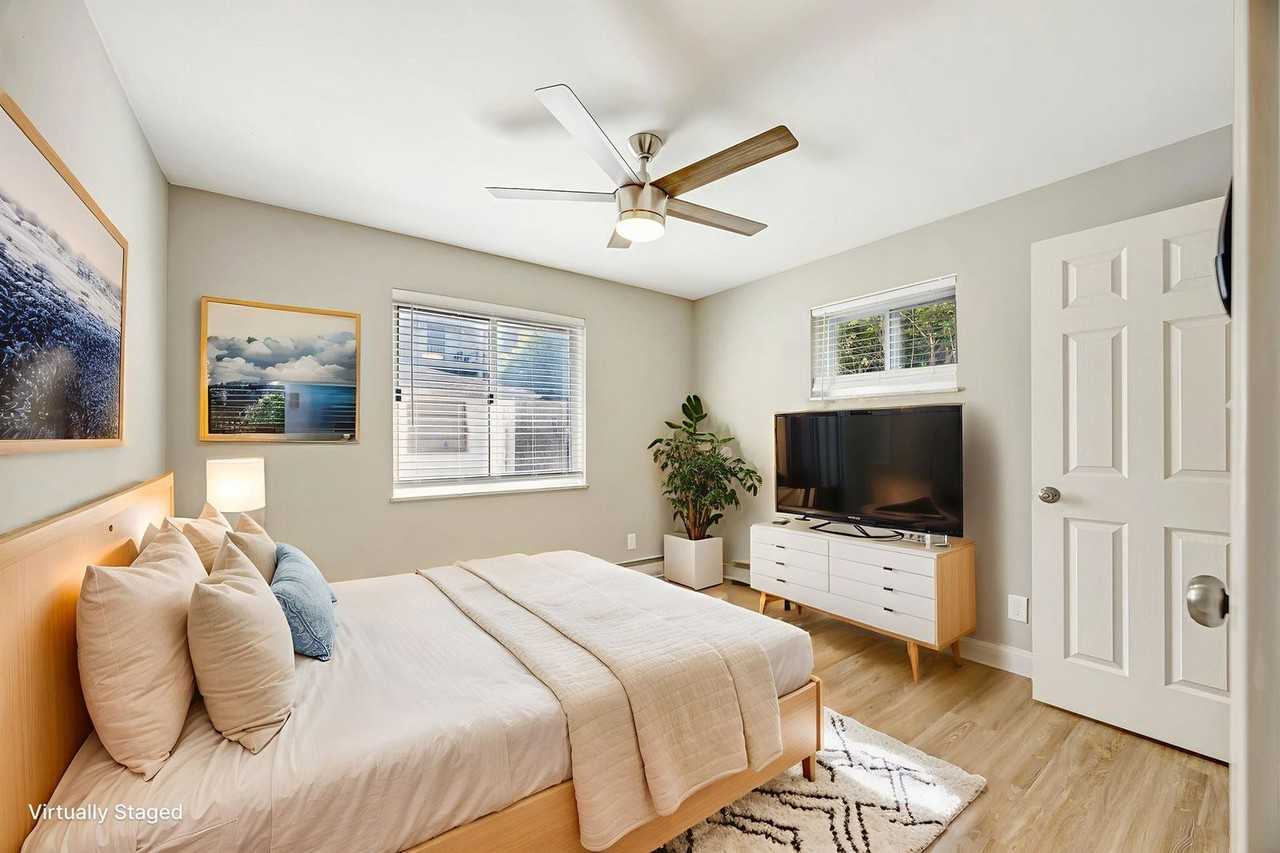 5276 Montgomery Rd #3 - Photo 5 of 11