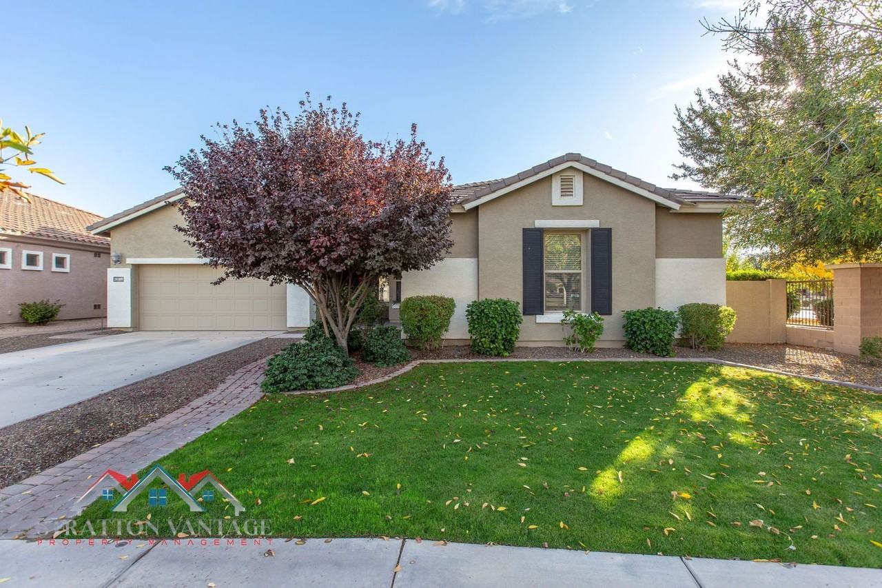 20309 E Avenida Del Valle - Photo 2 of 50